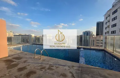 شقة - 2 غرف نوم - 2 حمامات للايجار في برج الأندلس 2 - النهدة - الشارقة