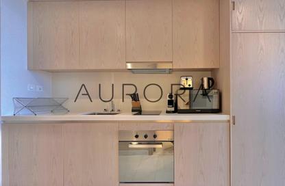 Apartment - Studio - 1 for sale in The Palm Tower - Palm Jumeirah - Dubai