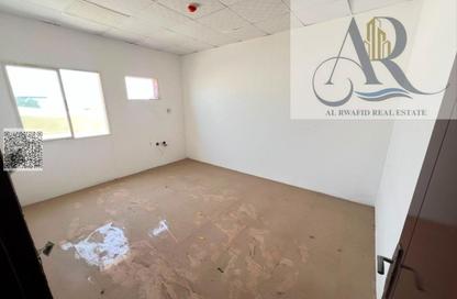 Labor Camp - Studio - 7+ for rent in Al Jurf Industrial 2 - Al Jurf Industrial - Ajman