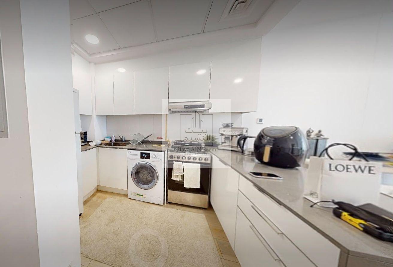 Furnished | Balcony | High Floor photo 7