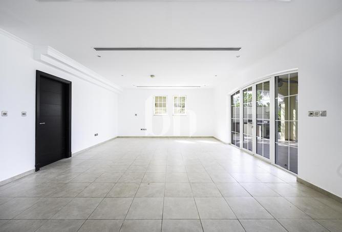 67455112 - Property Image 3