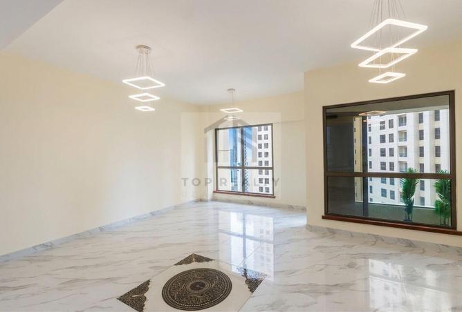 73840222 - Property Image 3