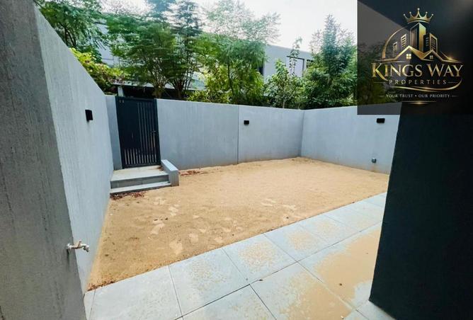 72734263 - Property Image 2