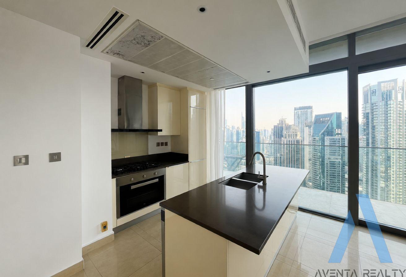 Vacant | Unfurnished | Marina View photo 4