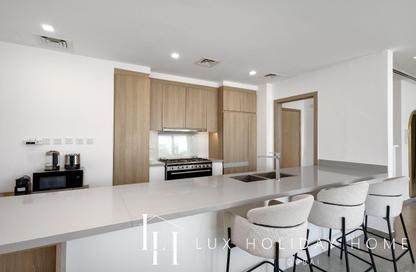 Apartment - 2 Bedrooms - 2 Bathrooms for rent in Stella Maris - Dubai Marina - Dubai