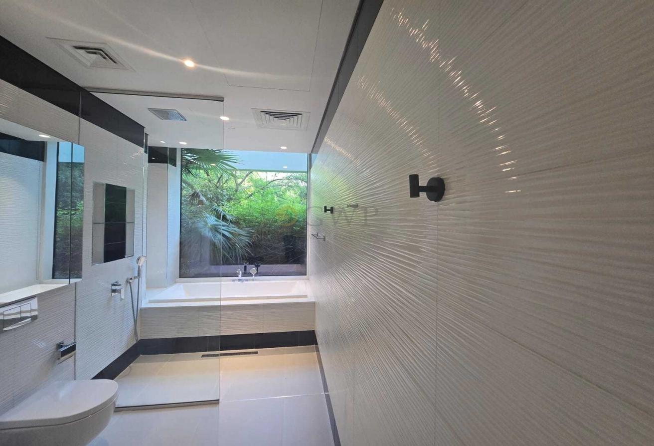 Rare Ground Floor |Wrapped in Lush Greenery|Vacant photo 28