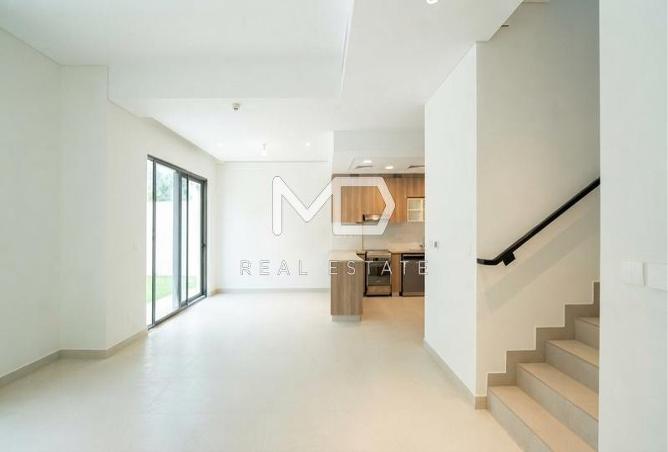 3-bed townhouse in Toledo — photo 2