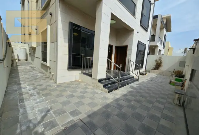 161443546 - Property Image 2