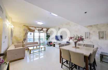 شقة - 3 غرف نوم - 4 حمامات للبيع في عزيزي توليب - الفرجان - دبي