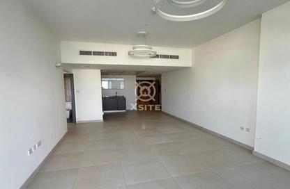 Apartment - 1 Bedroom - 2 Bathrooms for rent in Central Park Tower - District 12 - Jumeirah Village Circle - Dubai