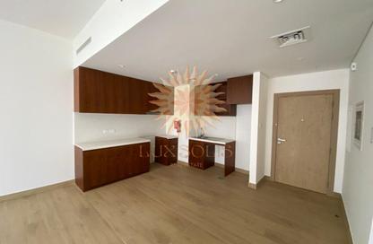 Apartment - 1 - 1 for rent in La Rive Building 4 - La Rive - Port de La Mer - La Mer - Jumeirah - Dubai