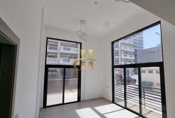 82353476 - الصورة الرئيسية للعقار