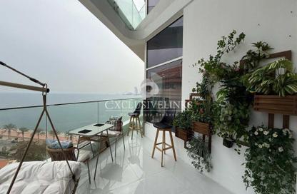 Apartment - 1 Bedroom - 2 Bathrooms for rent in Azizi Mina - Palm Jumeirah - Dubai
