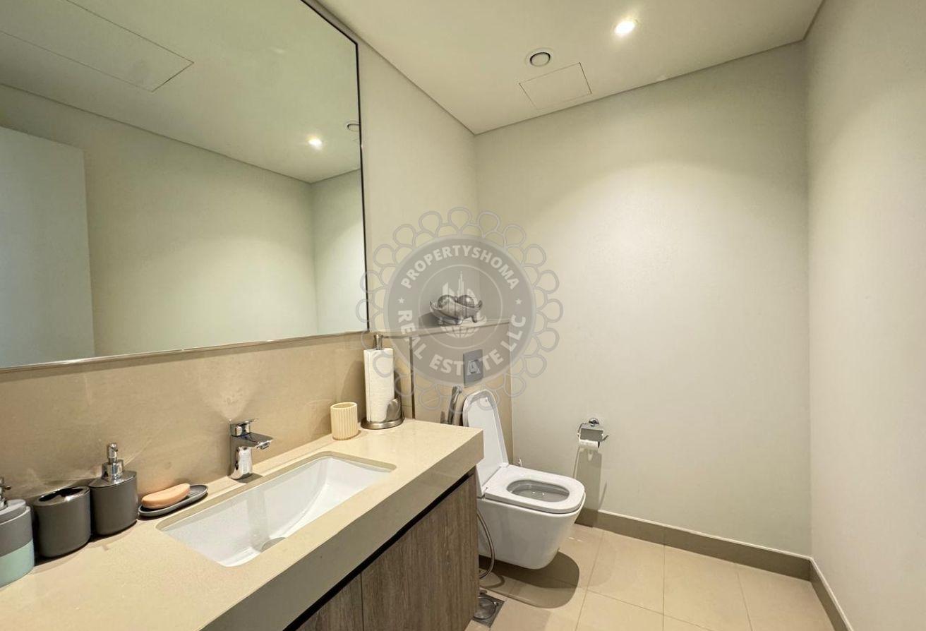 3 BR| Burj Khalifa View| Spacious| Furnished photo 17