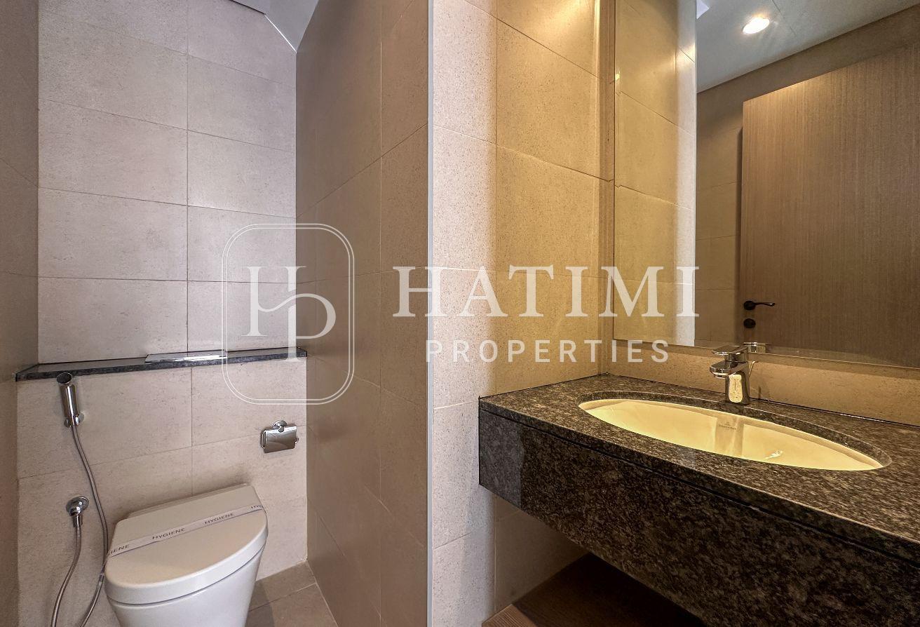 5 Bed Single Row | End-Corner | Spacious Layout photo 24