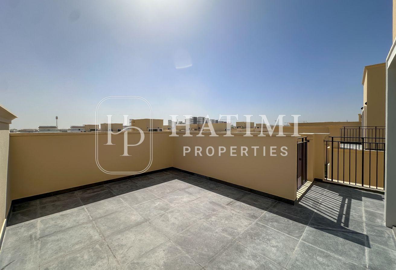 5 Bed Single Row | End-Corner | Spacious Layout photo 21