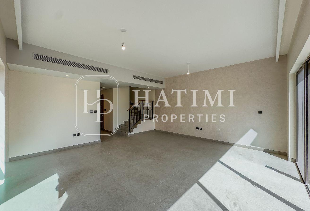 5 Bed Single Row | End-Corner | Spacious Layout photo 6