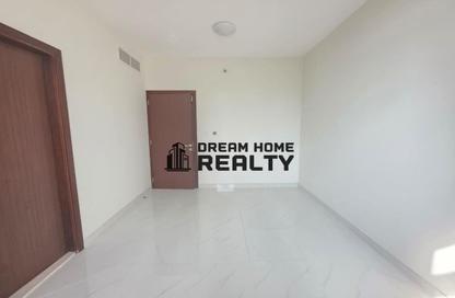 Apartment - 2 Bedrooms - 3 Bathrooms for rent in Al Rasheed Tower 5 - Al Taawun Street - Al Taawun - Sharjah Apartment - 2 Bedrooms - 3 Bathrooms for rent in Al Rasheed Tower 5 - Al Taawun Street - Al Taawun - Sharjah