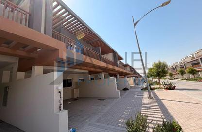 Townhouse - 4 - 3 for rent in Verona - Damac Hills 2 - Dubai