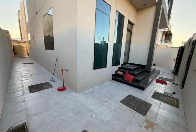 58584524 - Property Main Image