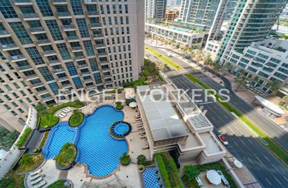 Apartment - 1 Bedroom - 1 Bathroom for rent in Standpoint Tower 2 - Standpoint Towers - Downtown Dubai - Dubai