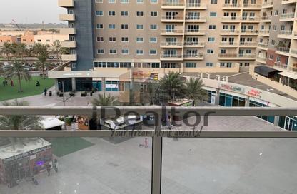 Apartment - 3 Bedrooms - 4 Bathrooms for rent in Tower 2 - Al Reef Downtown - Al Reef - Abu Dhabi