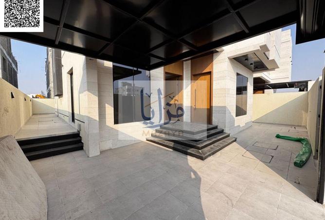 73114583 - Property Image 3