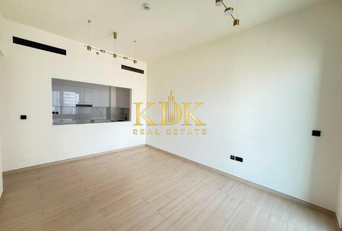 135153003 - Property Image 2