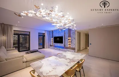 Apartment - 2 Bedrooms - 2 Bathrooms for sale in Al Khushkar - Shoreline Apartments - Palm Jumeirah - Dubai