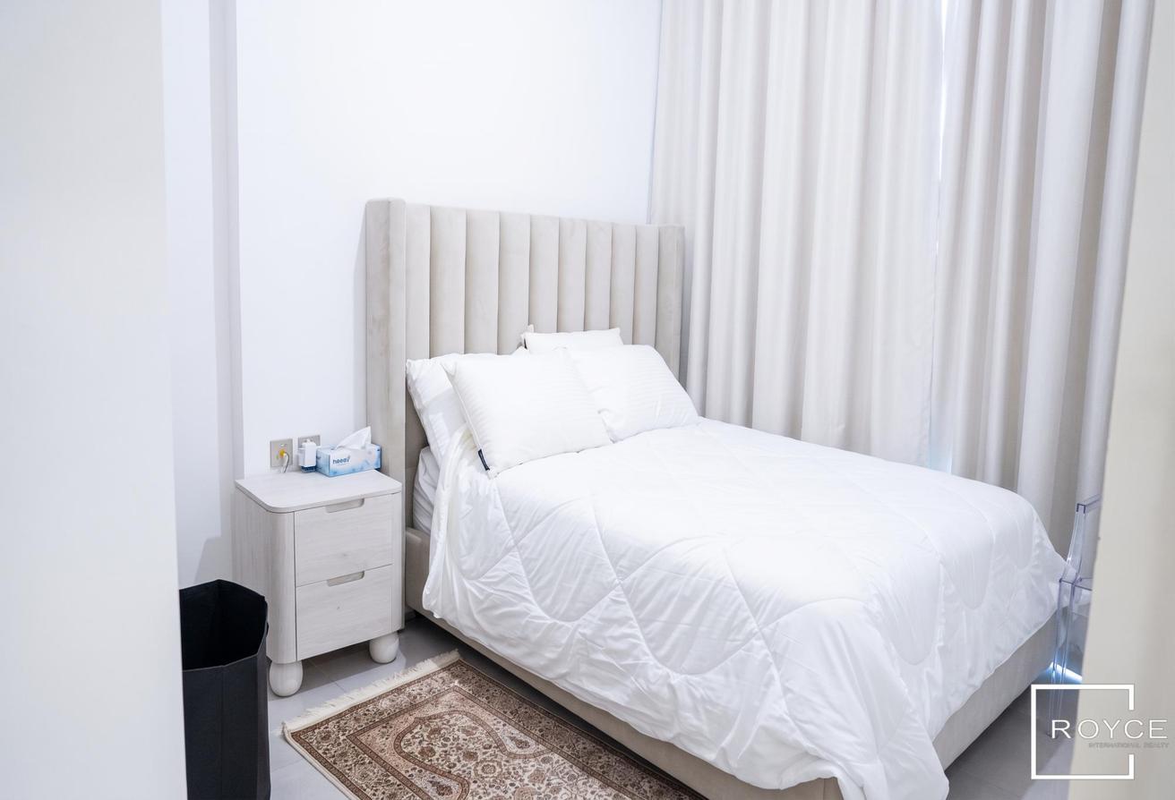 Canal View | High Floor | Fully Furnished photo 7