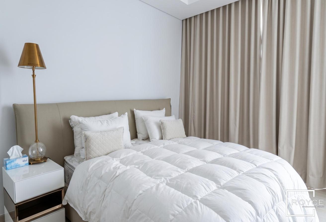 Canal View | High Floor | Fully Furnished photo 10