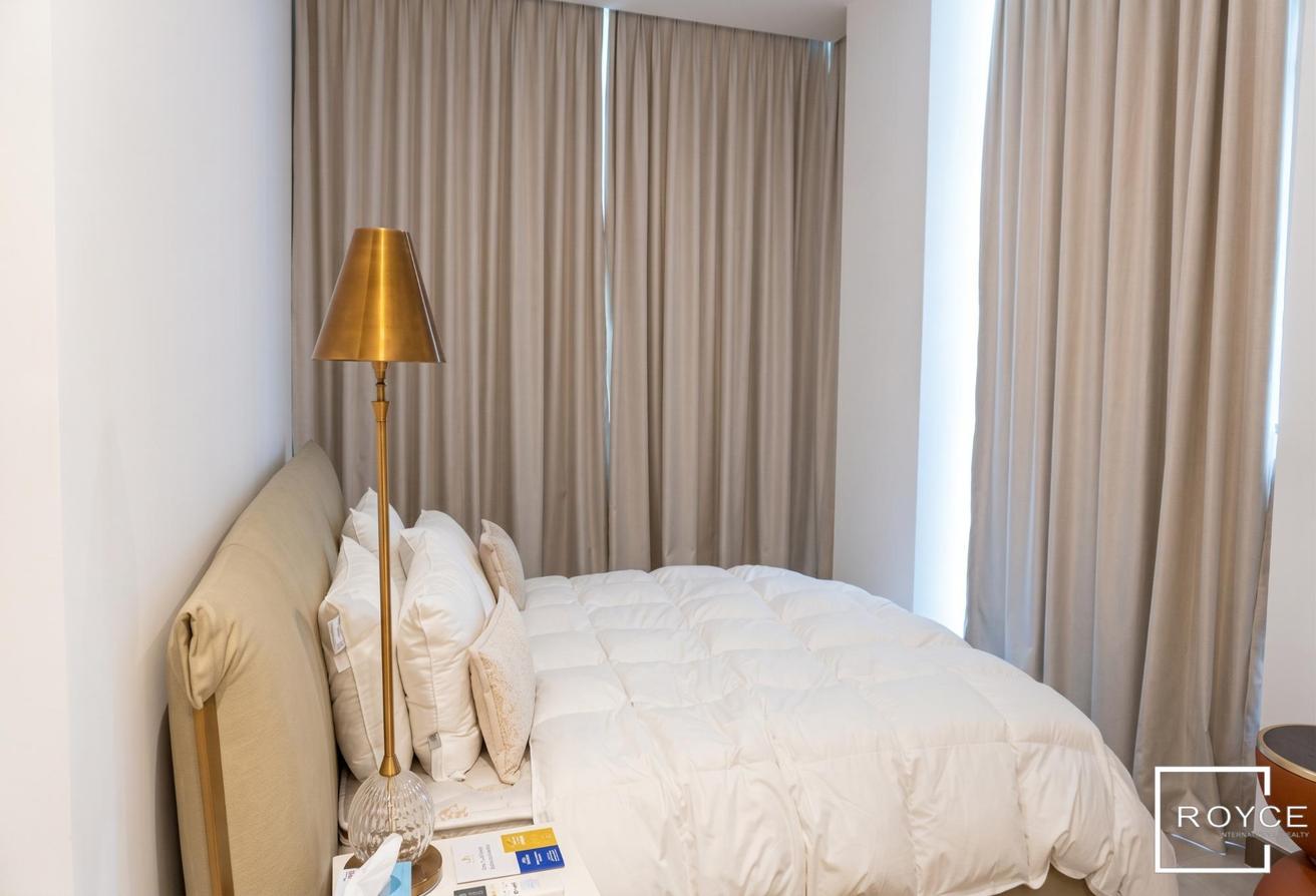 Canal View | High Floor | Fully Furnished photo 11