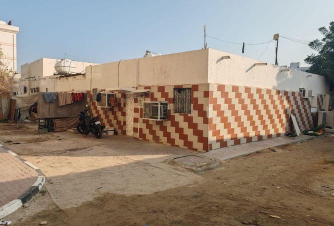 72318981 - Property Main Image