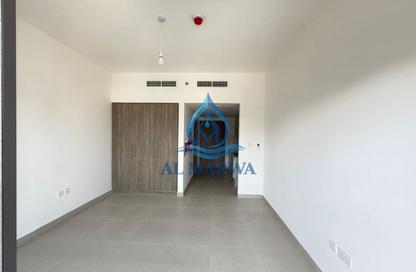 Apartment - Studio - 1 for rent in Jawaher Residences 1 - Jawaher Residences - Maryam Island - Al Khan - Sharjah Apartment - Studio - 1 for rent in Jawaher Residences 1 - Jawaher Residences - Maryam Island - Al Khan - Sharjah