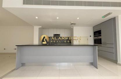 Villa - 3 Bedrooms - 5 Bathrooms for rent in Erantis - District 12 - Jumeirah Village Circle - Dubai