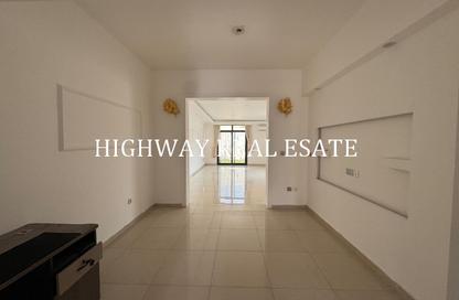 Townhouse - 3 - 4 for sale in Nasma Residence - Al Tai - Sharjah