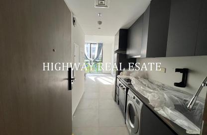 Apartment - Studio - 1 Bathroom for rent in Tiraz 2 - Aljada - Sharjah Apartment - Studio - 1 Bathroom for rent in Tiraz 2 - Aljada - Sharjah
