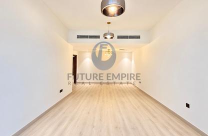 Apartment - 2 - 2 for rent in Millennium Executive Tower - Sheikh Zayed Road - Dubai