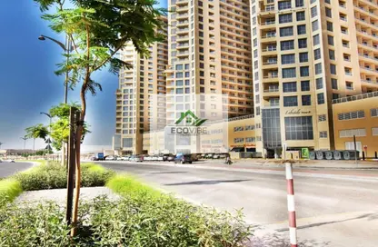 Apartment - Studio - 1 Bathroom for rent in Lakeside Tower C - Lakeside Residence - Dubai Production City (IMPZ) - Dubai
