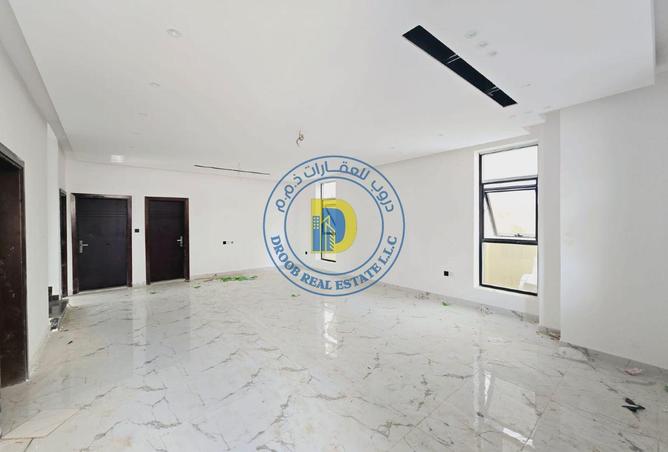 55754695 - Property Image 2