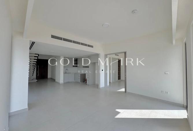 106411989 - Property Image 3
