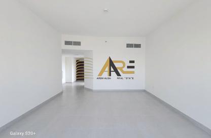 Apartment - 2 - 2 for rent in Tilal City B - Tilal City - Sharjah