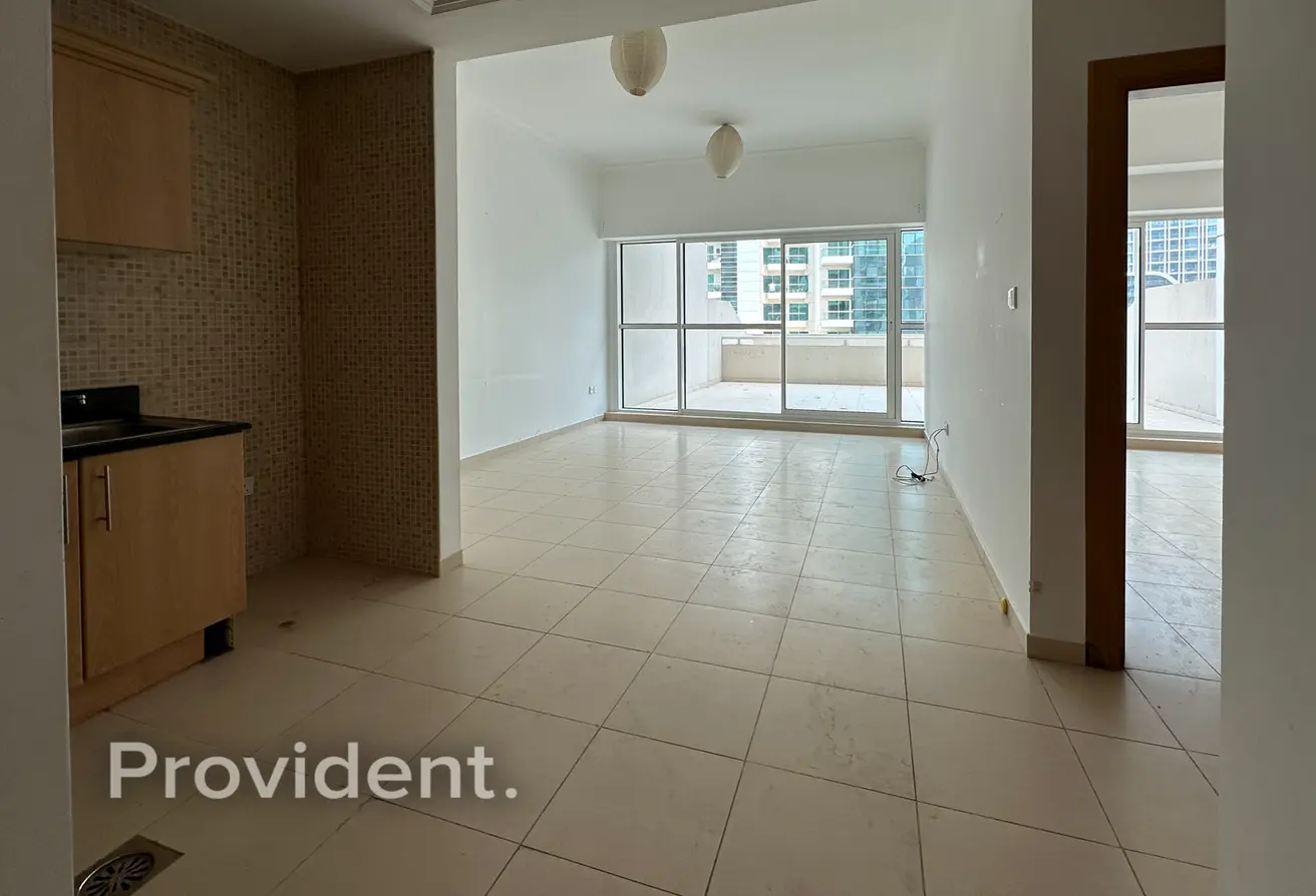 145985737 - Property Main Image