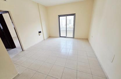 Apartment - 1 - 1 for rent in Fire Station Road - Muwaileh - Sharjah