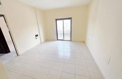 Apartment - 1 - 1 for rent in Fire Station Road - Muwaileh - Sharjah