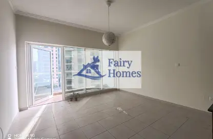 Apartment - 1 Bathroom for rent in Burj Al Nujoom - Downtown Dubai - Dubai