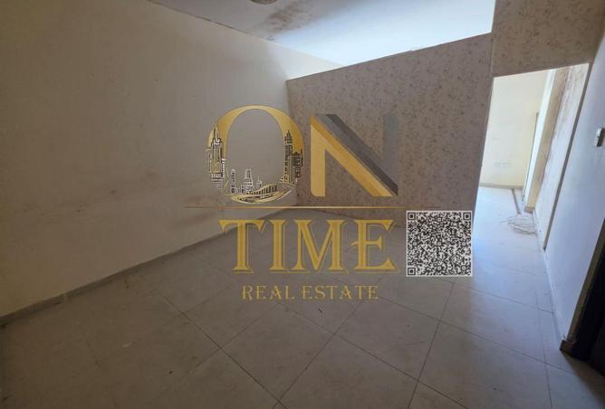 77398574 - Property Image 2