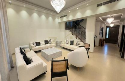 Villa - 5 Bedrooms - 4 Bathrooms for rent in Nad Al Sheba Villas - Nad Al Sheba 3 - Nad Al Sheba - Dubai