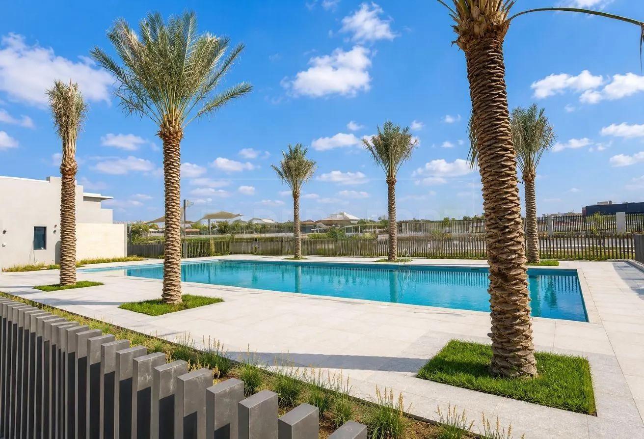 Exquisite 5BR Villa | Ultra-Private Single Row photo 18