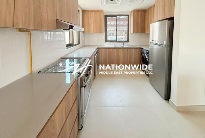 138764801 - Property Image 3